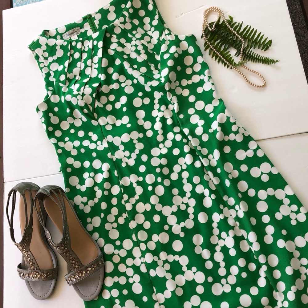 Ladies dress